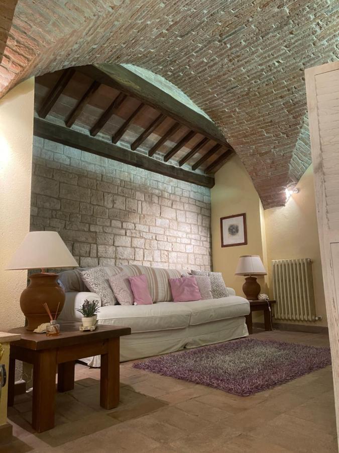 Da Patou Apartment Todi Luaran gambar