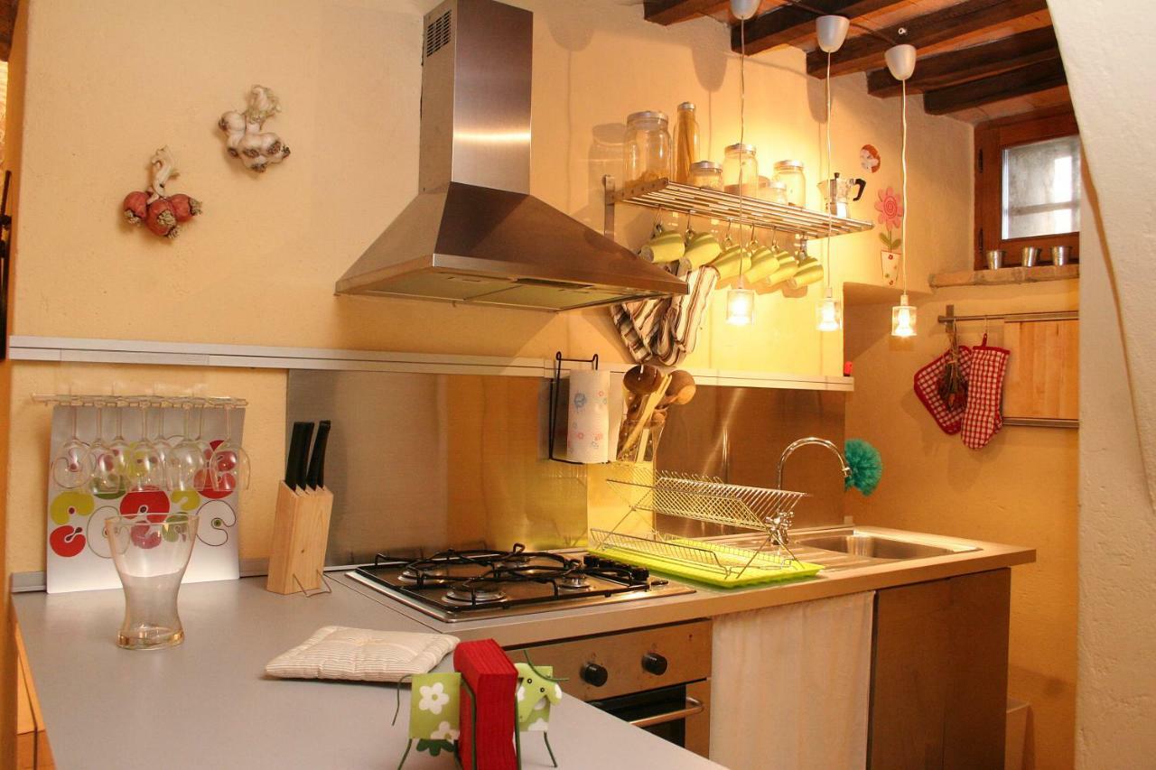 Da Patou Apartment Todi Luaran gambar