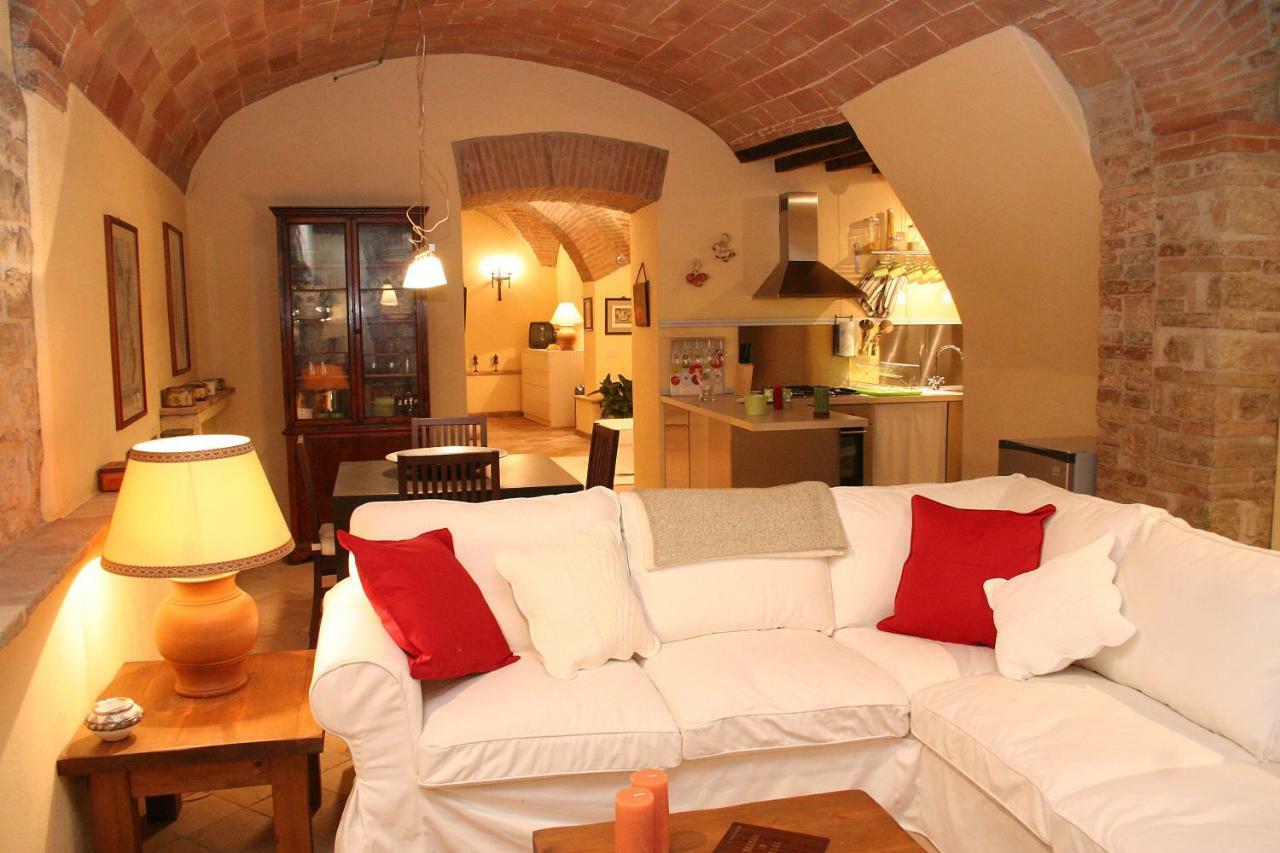 Da Patou Apartment Todi Luaran gambar