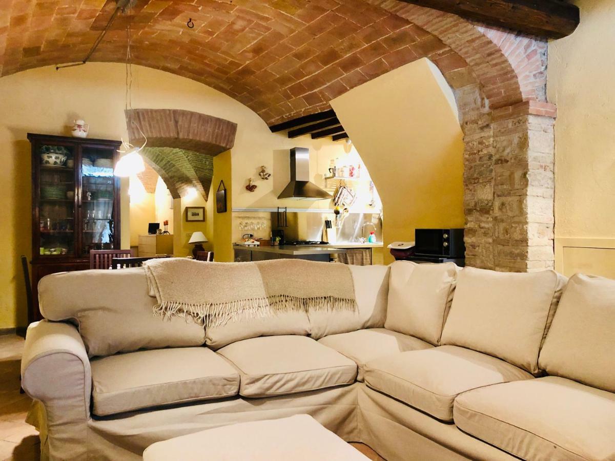 Da Patou Apartment Todi Luaran gambar