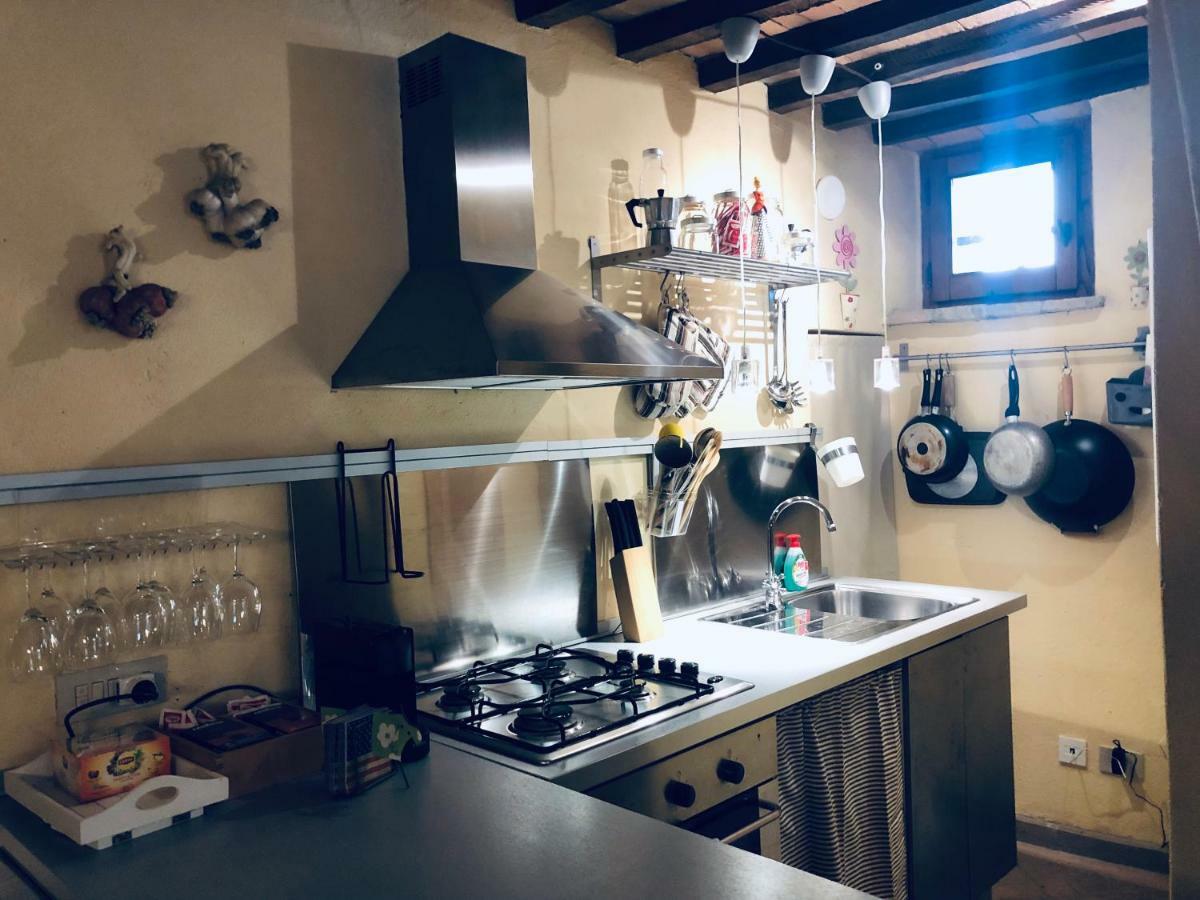 Da Patou Apartment Todi Luaran gambar