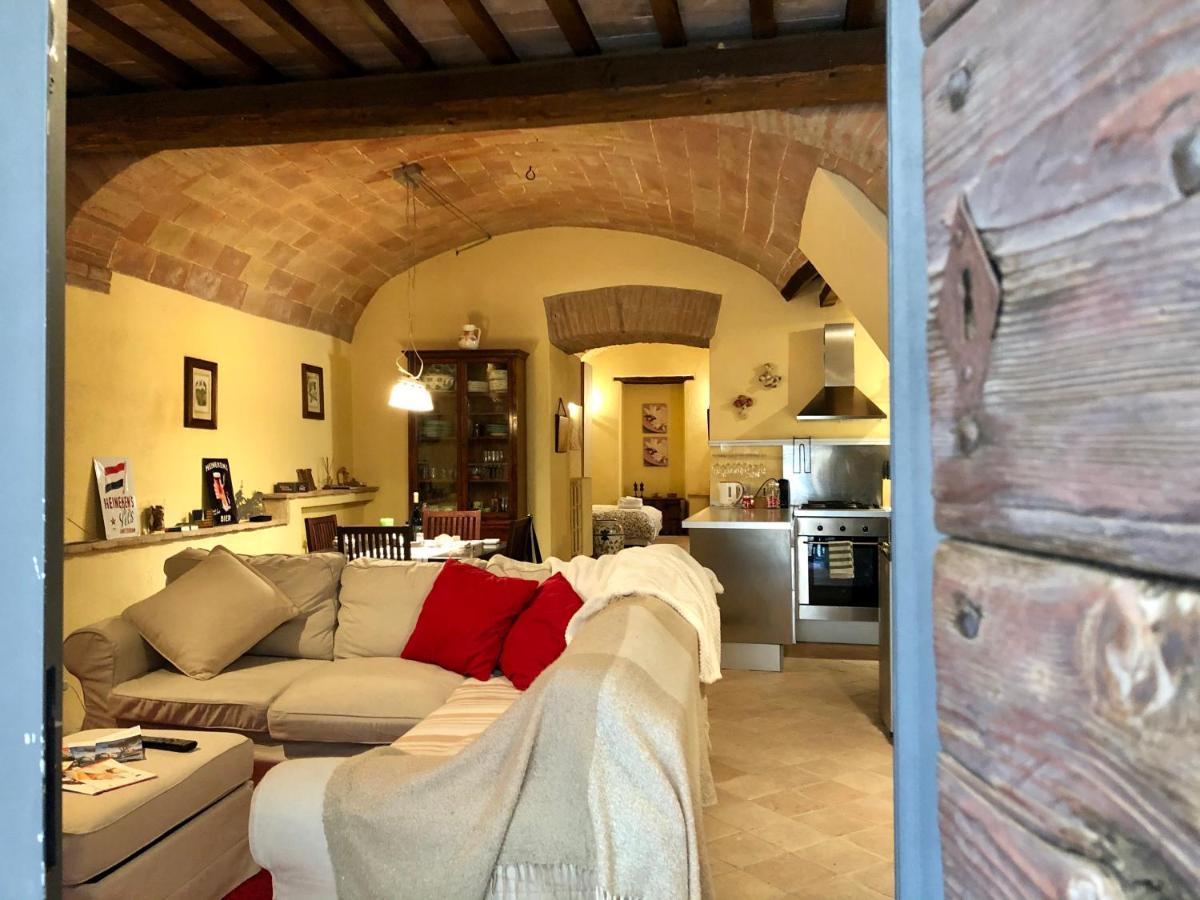 Da Patou Apartment Todi Luaran gambar